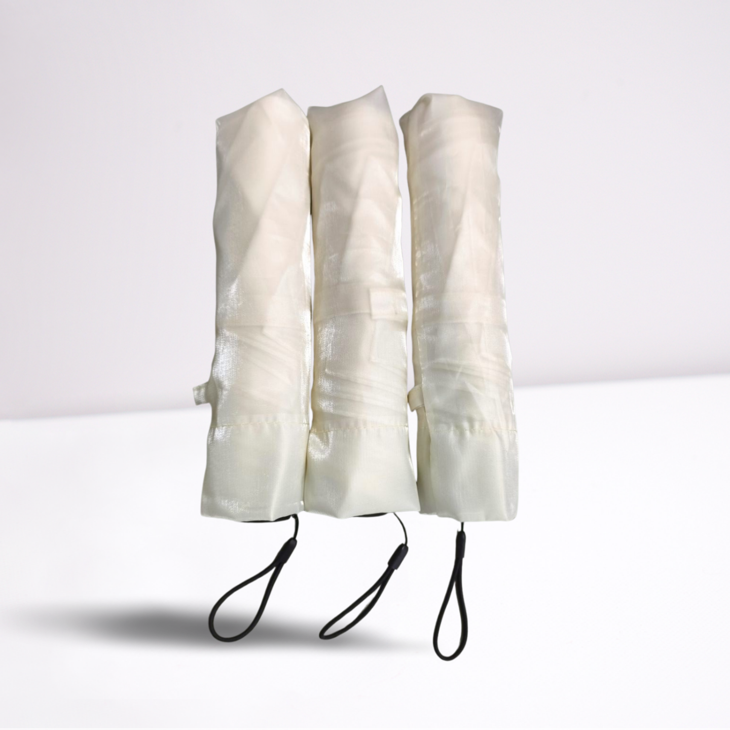 https://www.hodaumbrella.com/ultra-light-umbrella-with-iridescent-sheer-silk-satin-product/
