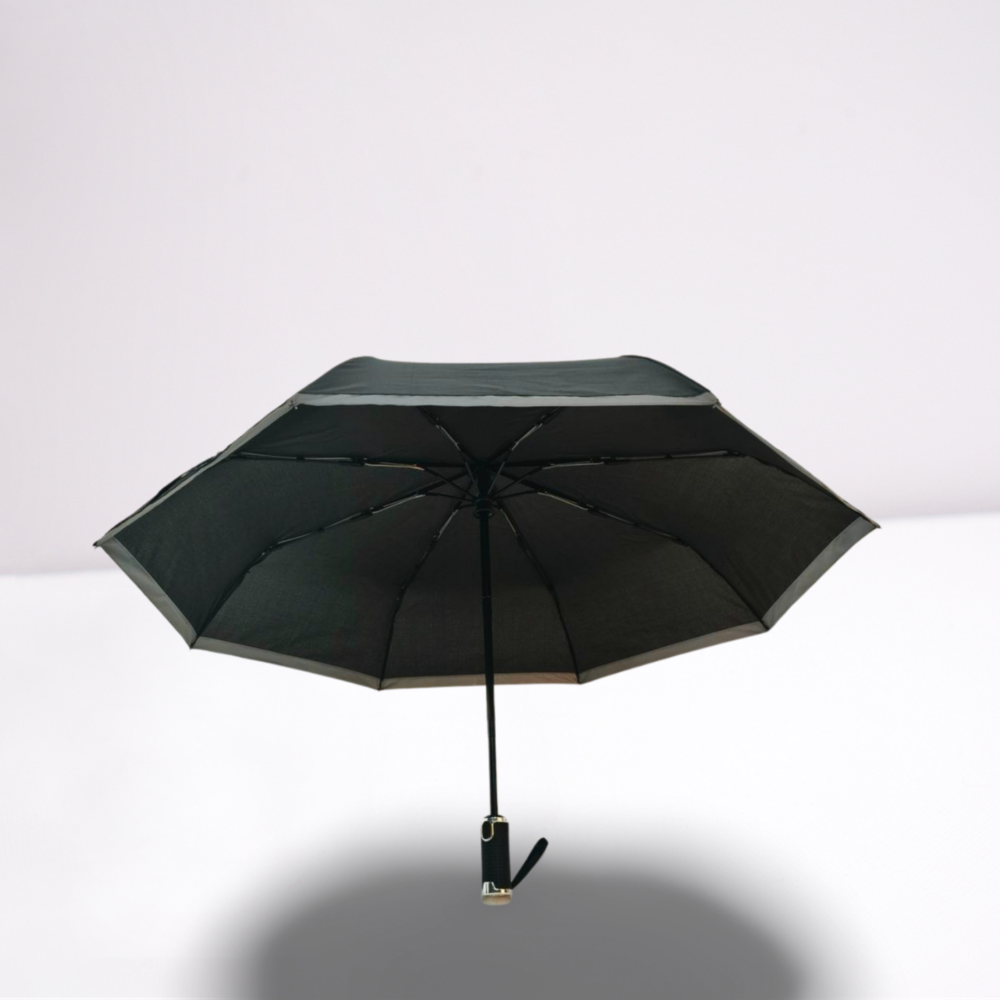 https://www.hodaumbrella.com/3-folding-umbrella-with-domed-label-and-reflective-edge-product/