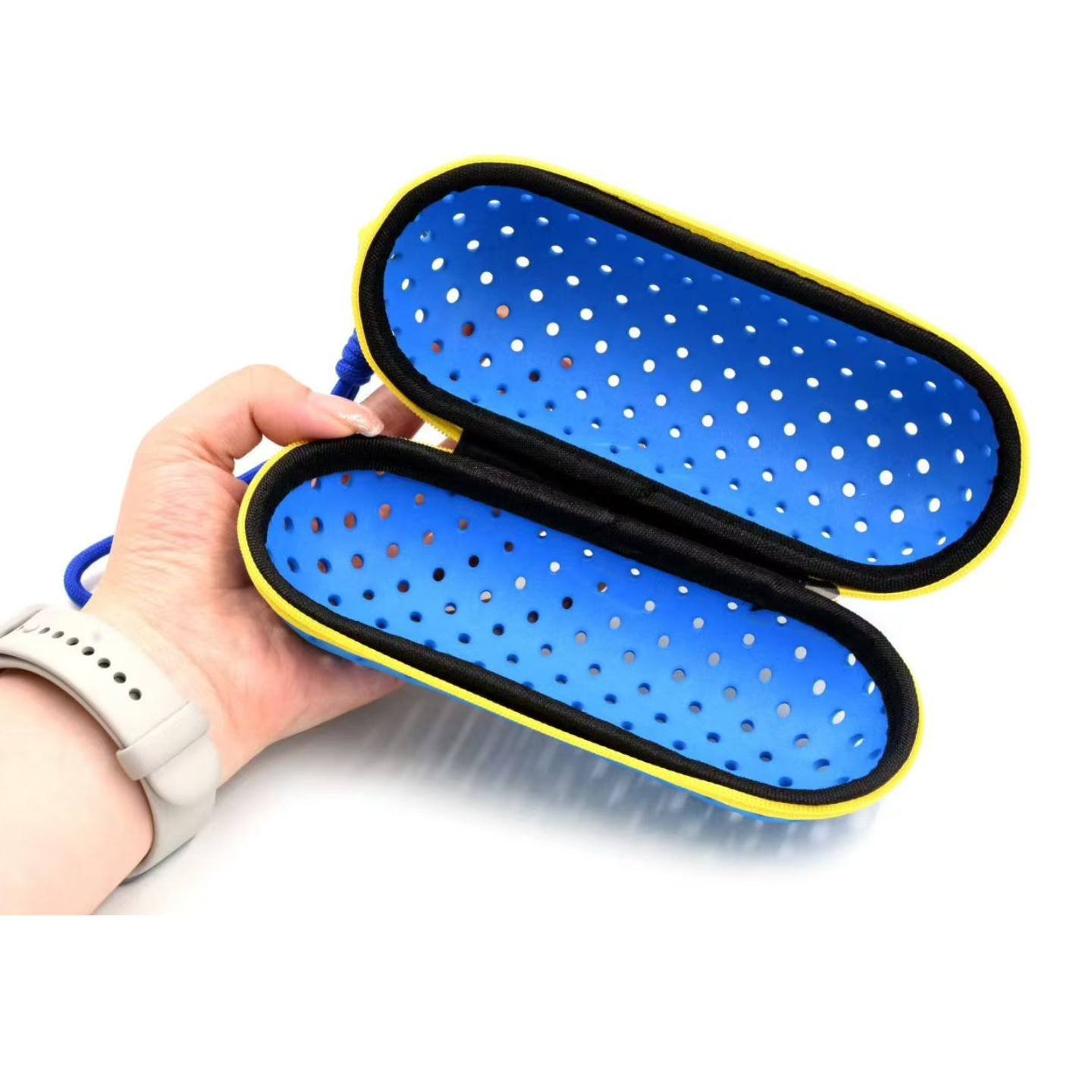 https://www.hodaumbrella.com/hard-shell-eva-umbrella-case-with-air-vents-product/