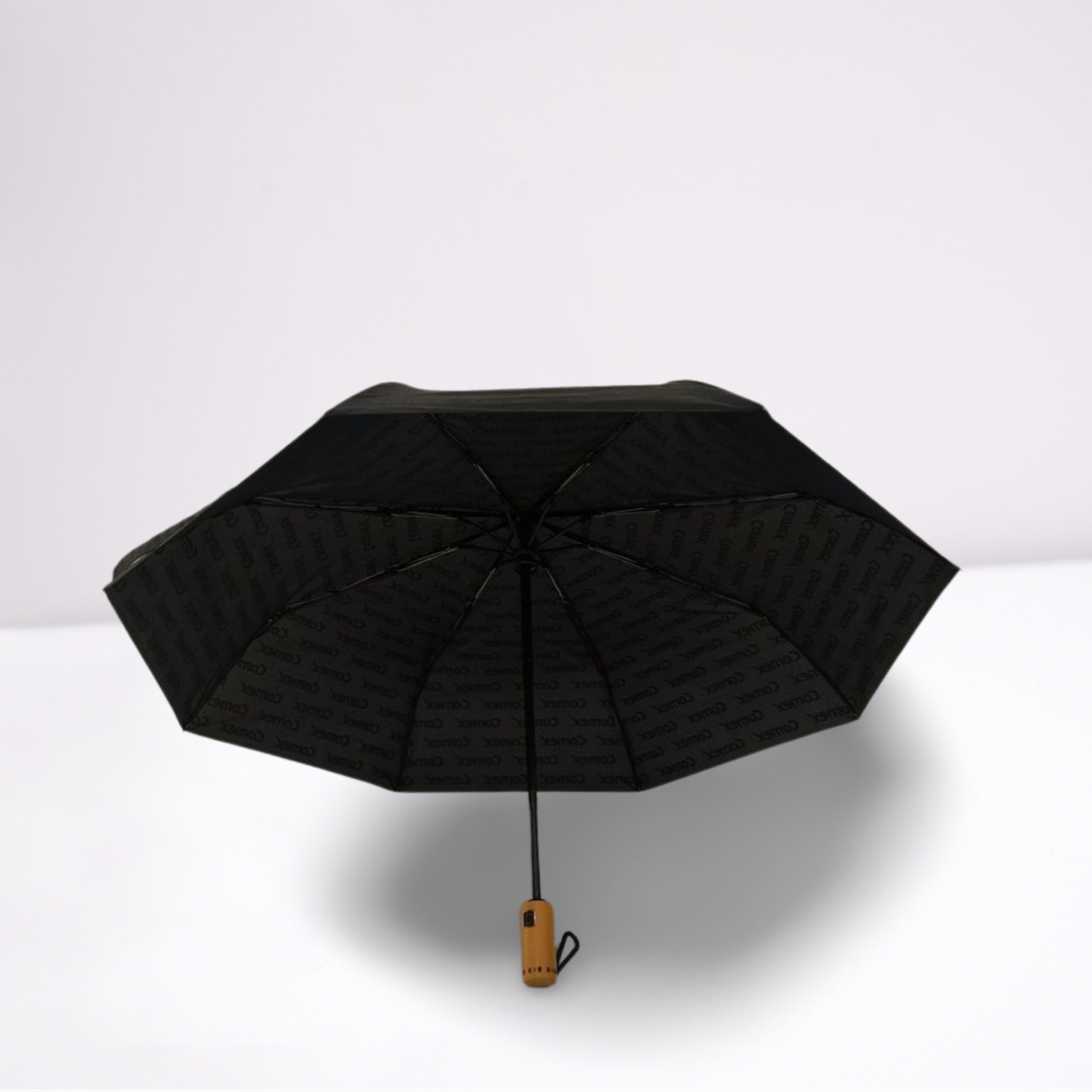 https://www.hodaumbrella.com/three-fold-umbrella-with-bamboo-handle-product/